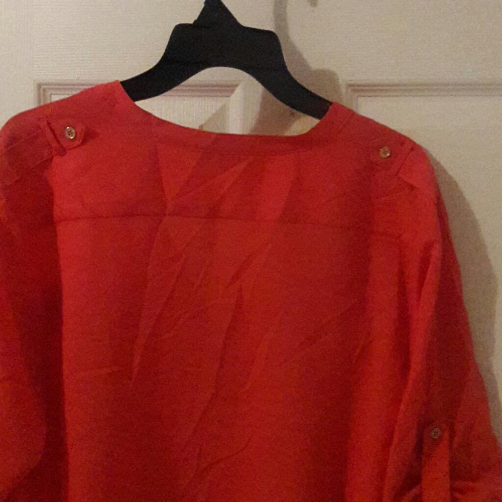 Long sleeves - Picture 3 of 3